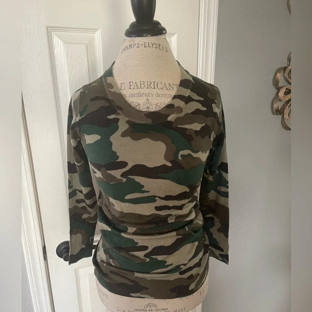 J Crew Camouflage 3/4 Sleeve Sweater Size XS